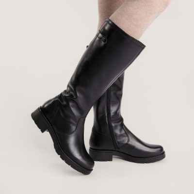 Naisten pitkävartiset saappaat - Image 4